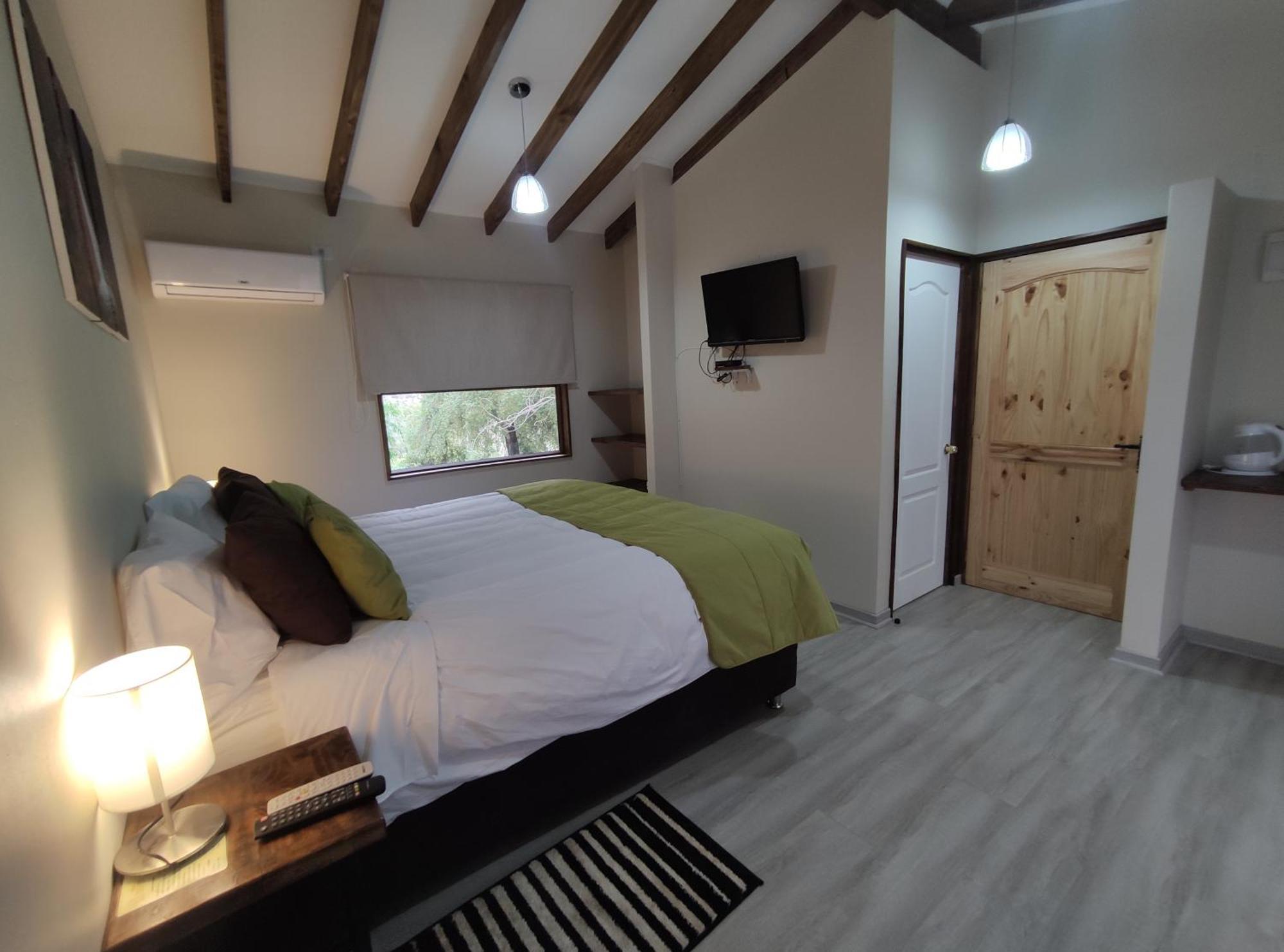 Hotel La Bella Durmiente à San Alfonso Extérieur photo